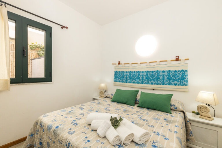 Holiday House Sardinia baunei Perla Marina -001
