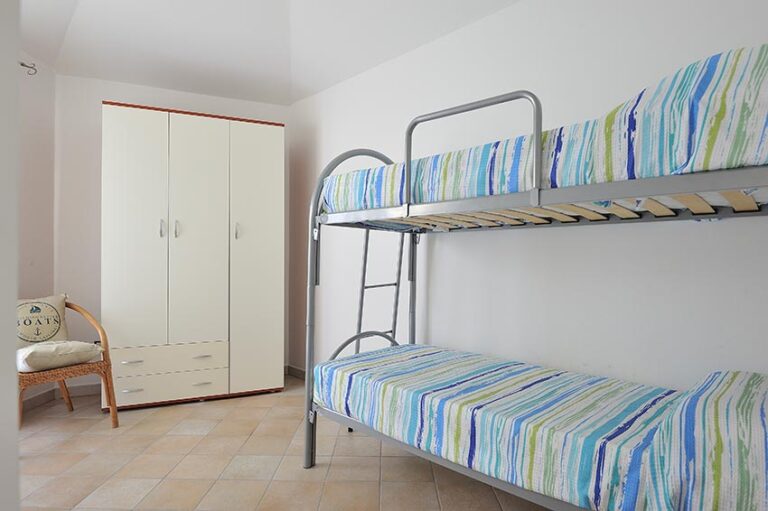 Holiday-House-Sardinia-baunei-casa-Bianco-A_002