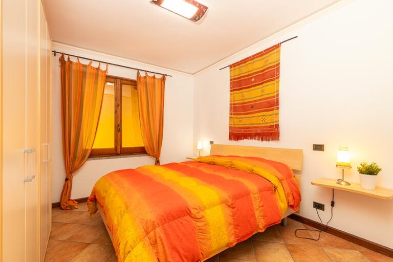 Holiday-House-Sardinia-baunei-casa-grande-carrubo_007