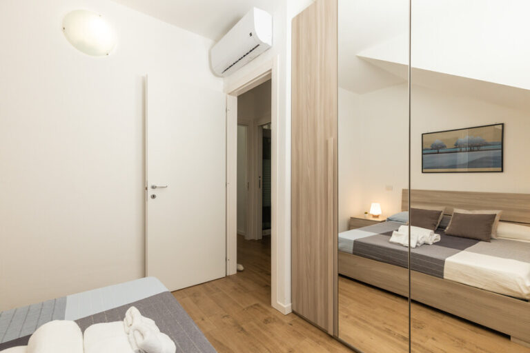 Holiday House Sardinia baunei olivastro B -004