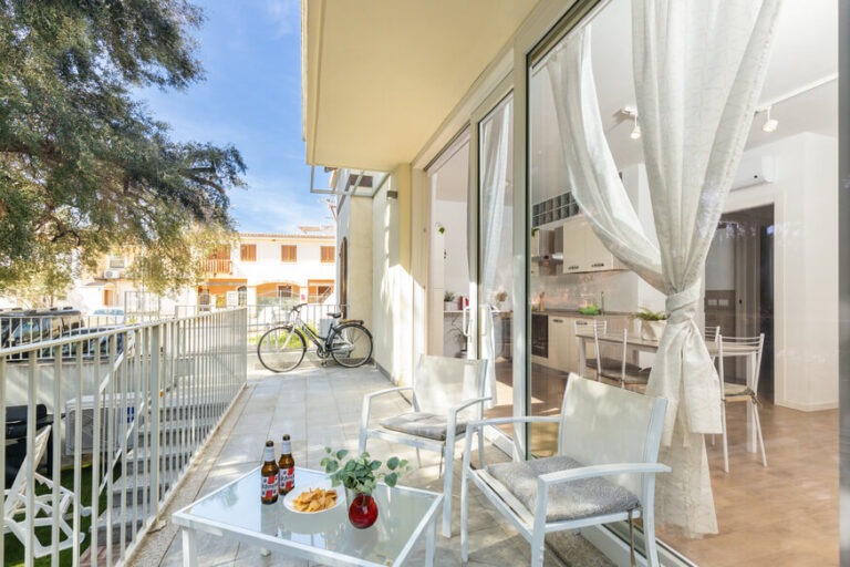 Holiday House Sardinia baunei olivastro B -041