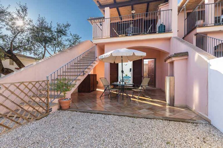 Pool apartments Piano terra 10 copertina