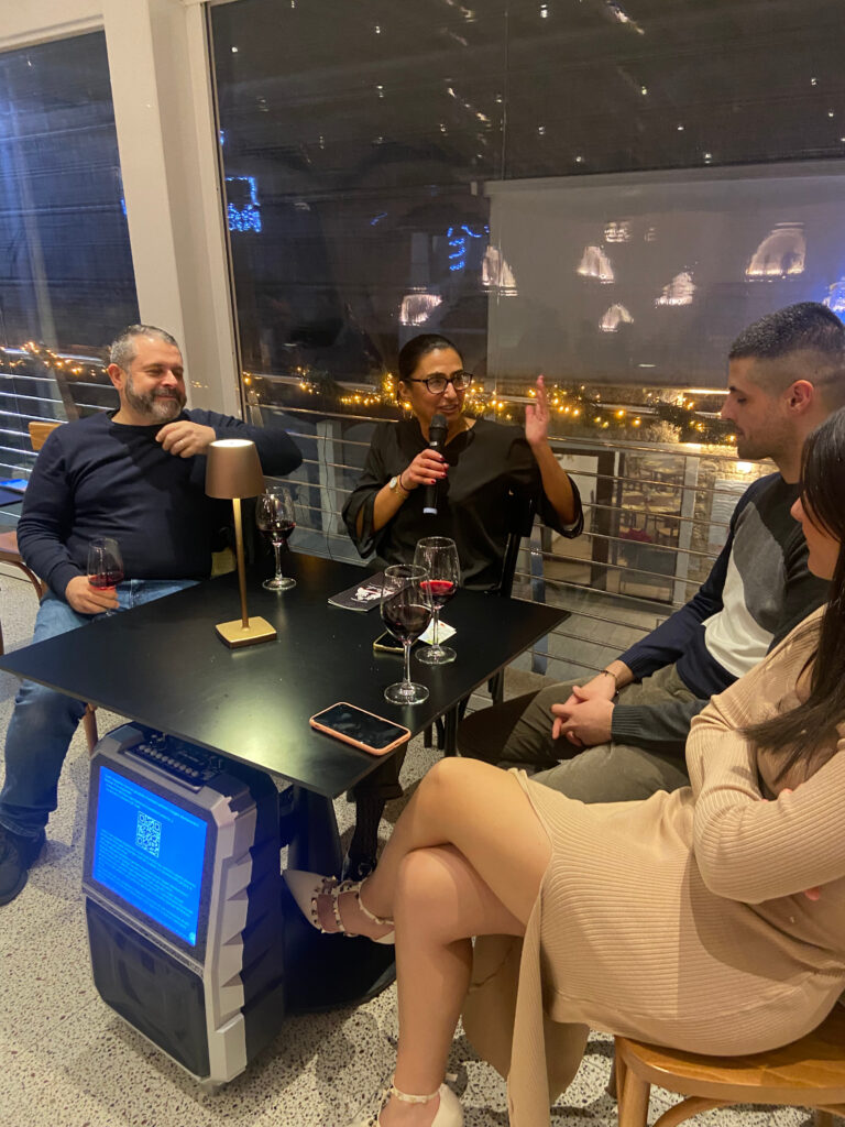 Ivan Puddu e Mattia Mugittu si raccontano alla giornalista 