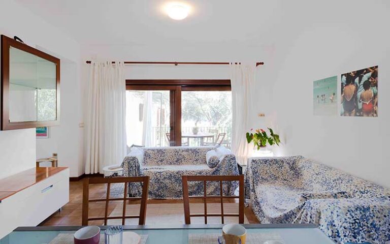 Un giardino sul mare 1