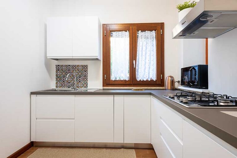 Un giardino sul mare 8