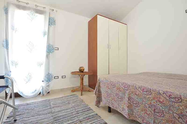 Bianco Navarrese B 4