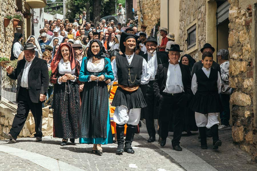 sa coua baunesa traditionelle Hochzeit