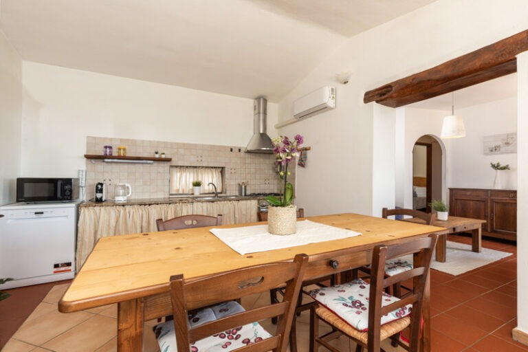 Bynos - Appartamento Tancau - Via Gennargentu-026