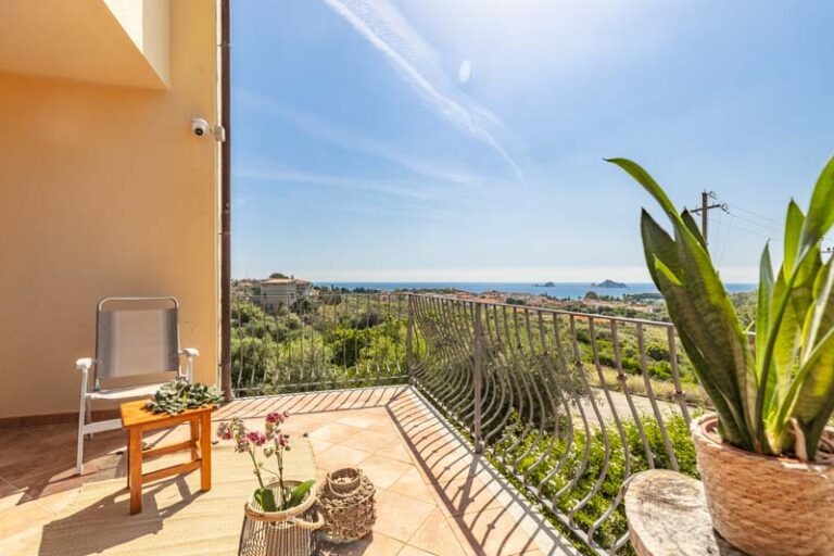 Bynos - Appartamento Tancau - Via Gennargentu-059