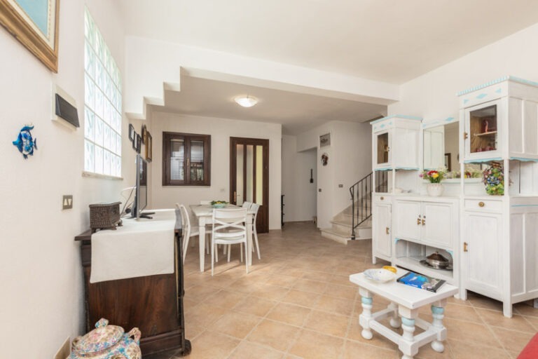 Giuseppe's House-056 (2025-06-20T09_41_33.843)