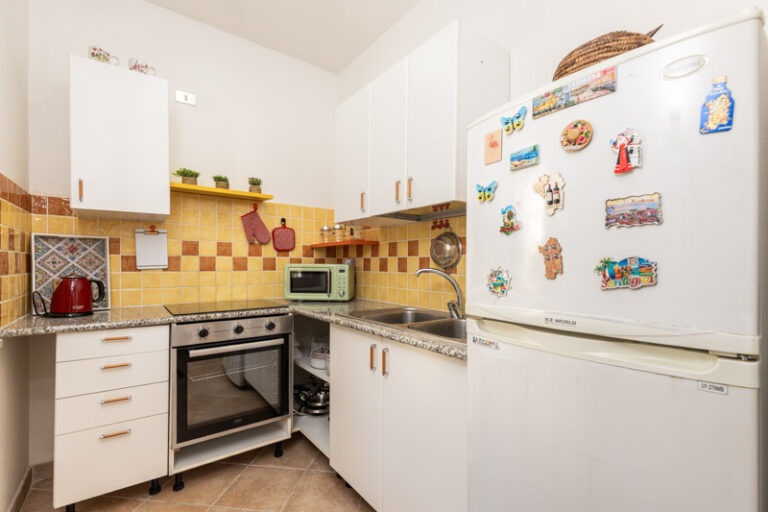 Giuseppe's House-057 (2025-06-20T09_41_34.554)