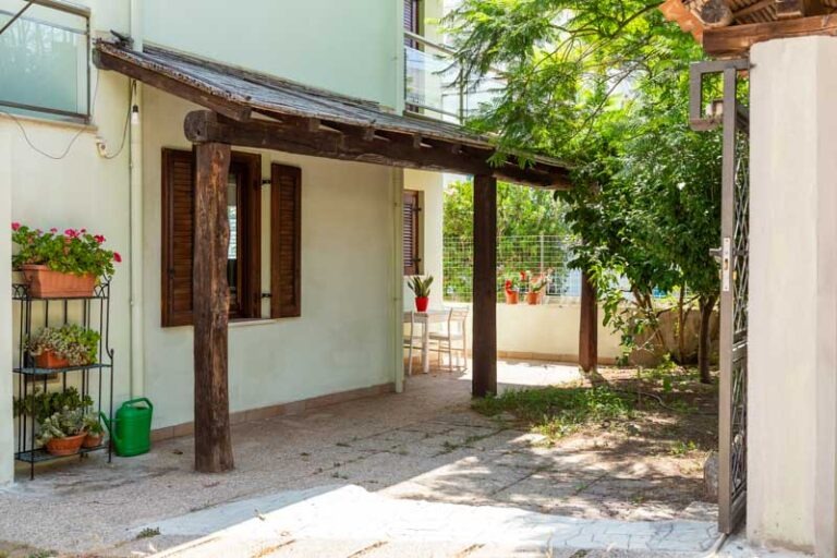 Giuseppe's House-062 (2025-06-20T09_41_38.105)